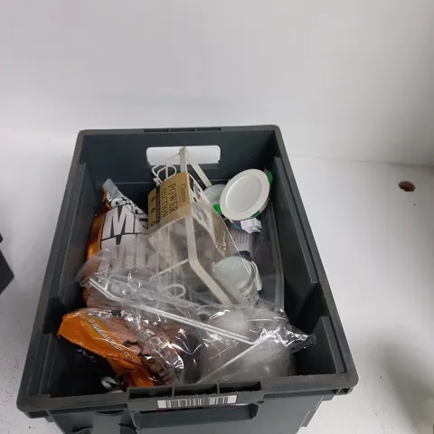 TOTE OF APPROXIMATELY 12 ASSORTED ITEMS TO INCLUDE: FILL AND HANG FLY CATCHER