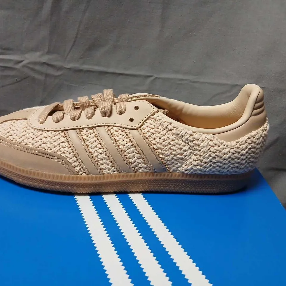 ADIDAS SAMBA OG W WOMEN'S SNEAKERS – UK 5.5 (US 7)