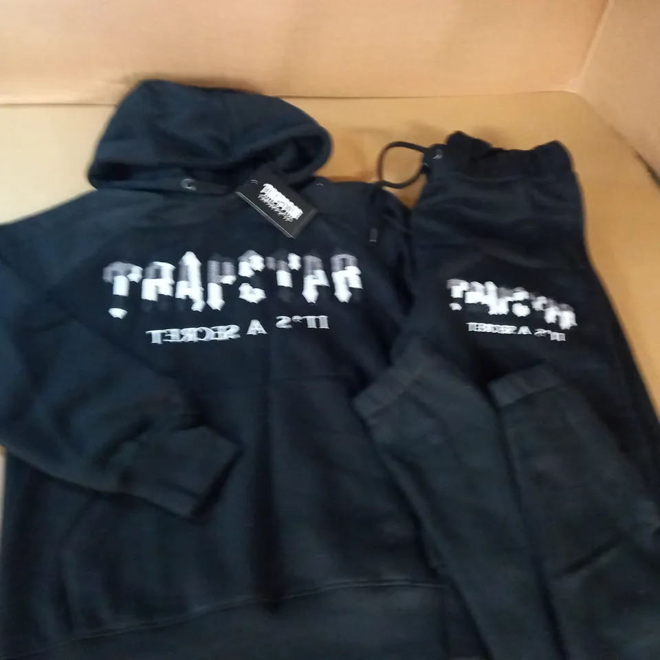 TRAPSTAR BLACK HOODIE AND JOGGERS SET - S