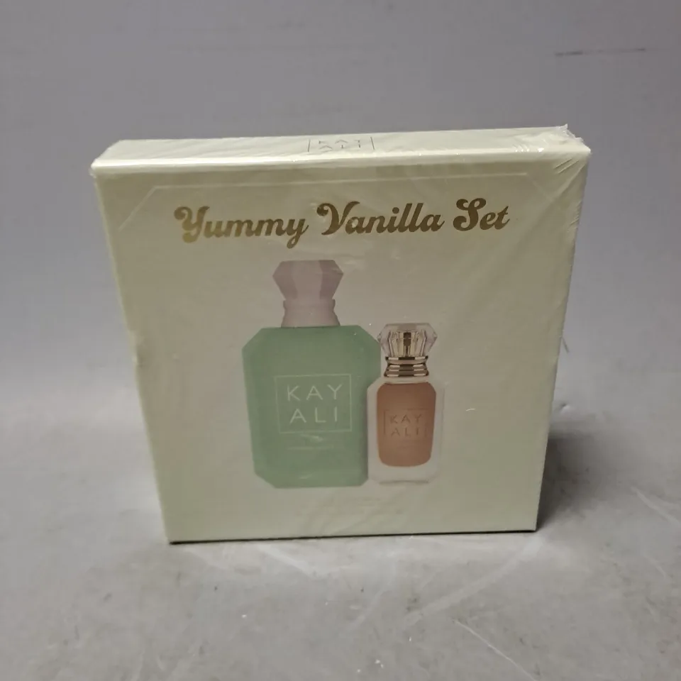 BOXED AND SEALED KAYLI YUMMY VANILLA SET X2 EAU DE PARFUM 50ML/10ML