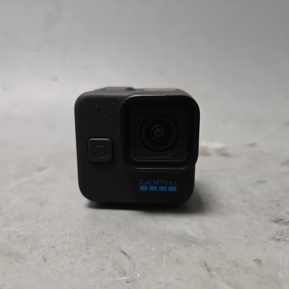 BOXED GOPRO HERO 11 BLACK MINI ACTION CAMERA 