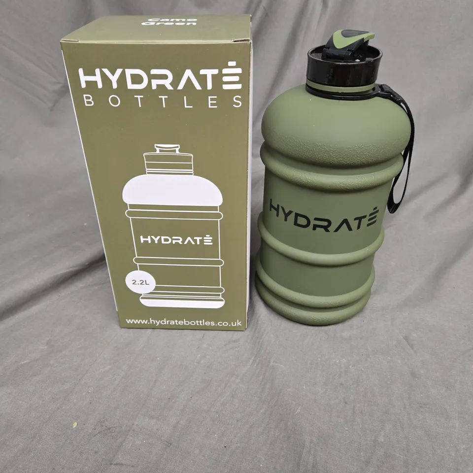 BOXED HYDRATE BOTTLES 2.2L PLASTIC WATER BOTTLE IN CAMO GREEN