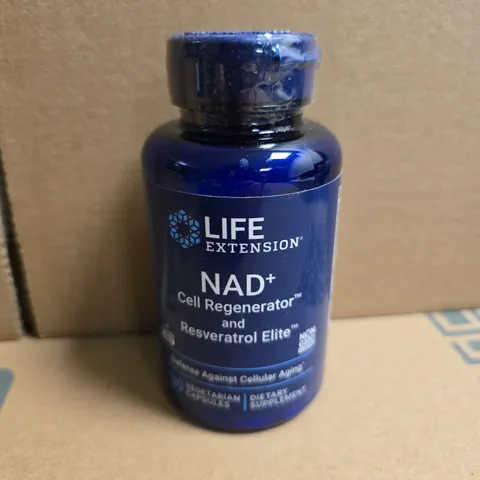 LIFE EXTENSION NAD+ CELL REGENERATOR AND RESVERATROL ELITE (30 VEGAN CAPSULES)