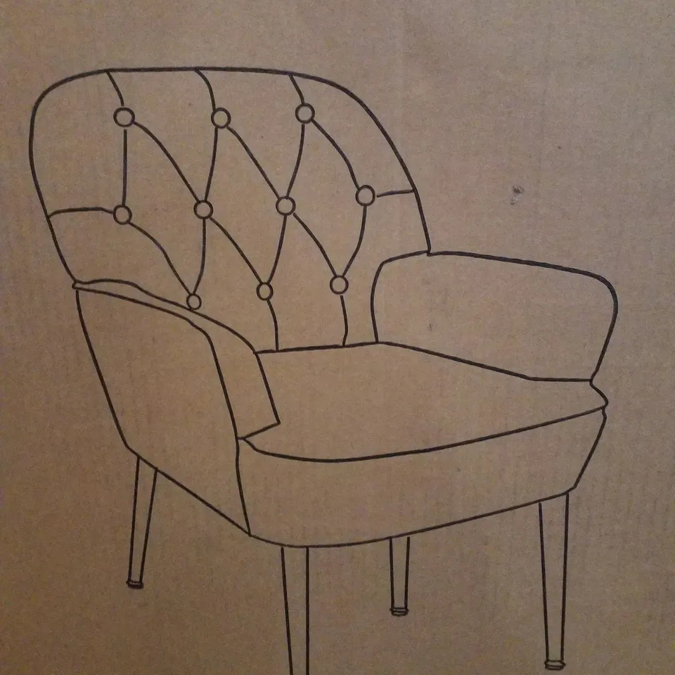BOXED ARMCHAIR - YELLOW FABRIC 