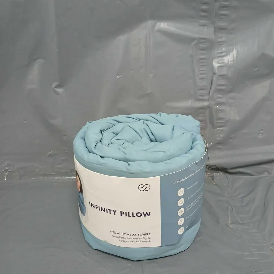 INFINITY PILLOW AIRY BLUE - TRAVEL PILLOW 