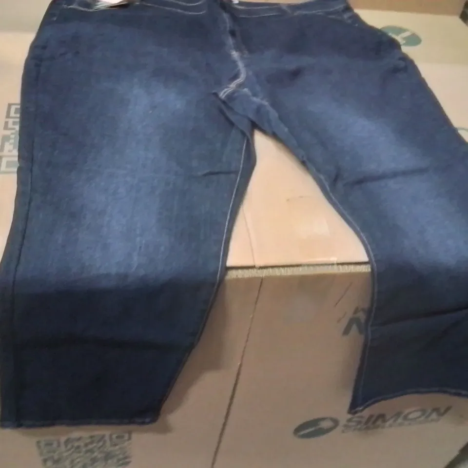 BOXED BRAND NEW APPROXIMATELY 16 JULIPA SLIM FIT JEANS INDIGO SIZE 28