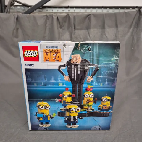 LEGO DESPICABLE ME 4 - BRICK BUILT GRU - MINIONS