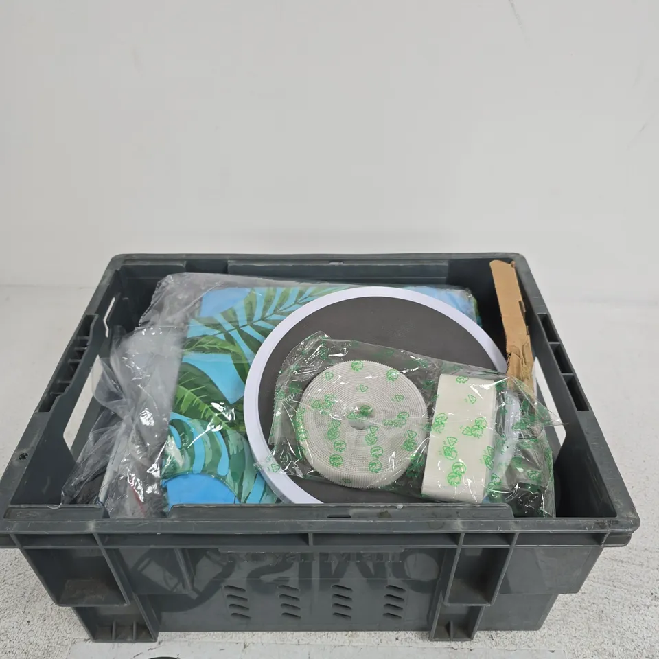 TOTE OF APPROXIMATELY 10 ASSORTED ITEMS INCLUDING A POOL FLOAT, A VELCRO ROLL AND A DIGITAL DISPLAY HANDHELD FAN