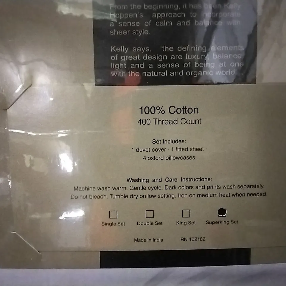 BRAND NEW KELLY HOPPEN DUVET SET ,GREY  , SUPERKING 
