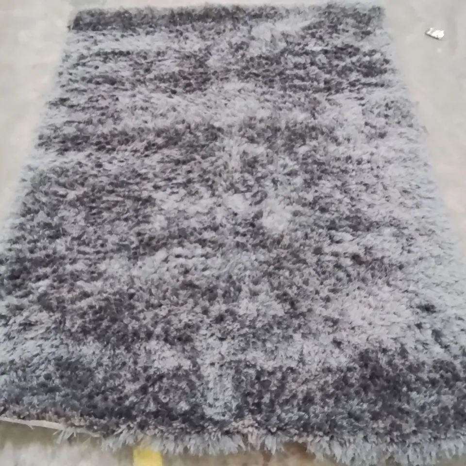 STILLAGE OF APPROXIMATELY 20 QUALITY DESIGNER RUGS