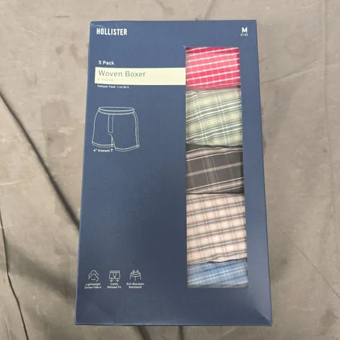 BOXED HOLLISTER 5 PACK WOVEN BOXERS - MEDIUM