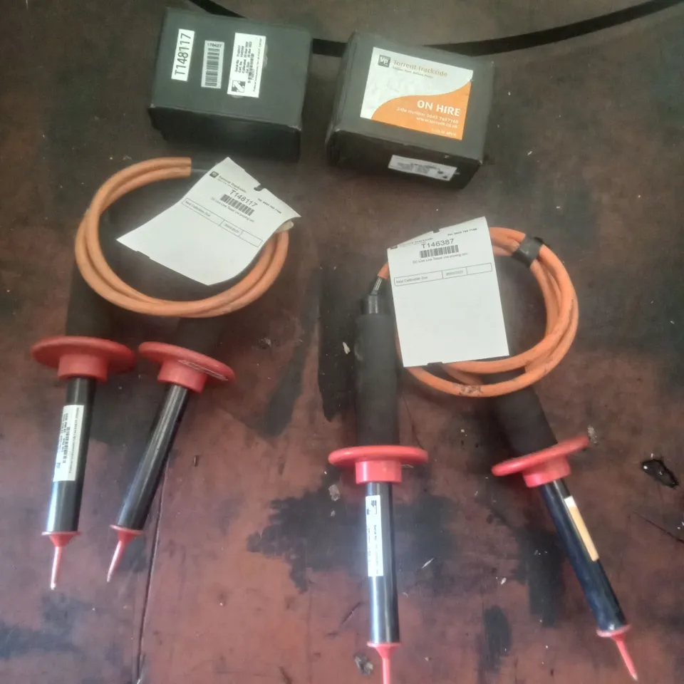 PAIR OF DC LIVE LINE TESTER C/W PROVING UNIT