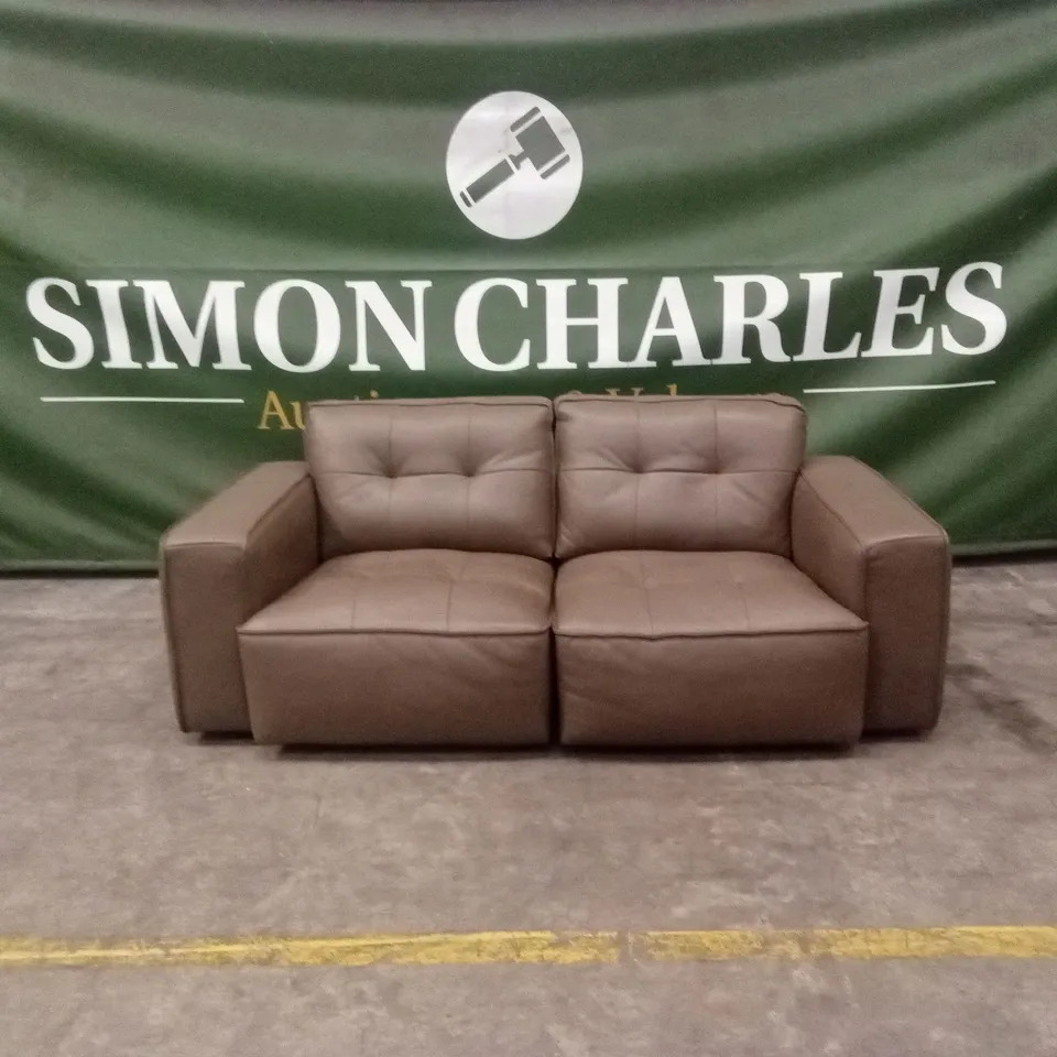 QUALITY DESIGNER ITALIAN MADE GRAVINA 2 SEATER LEATHER SOFA