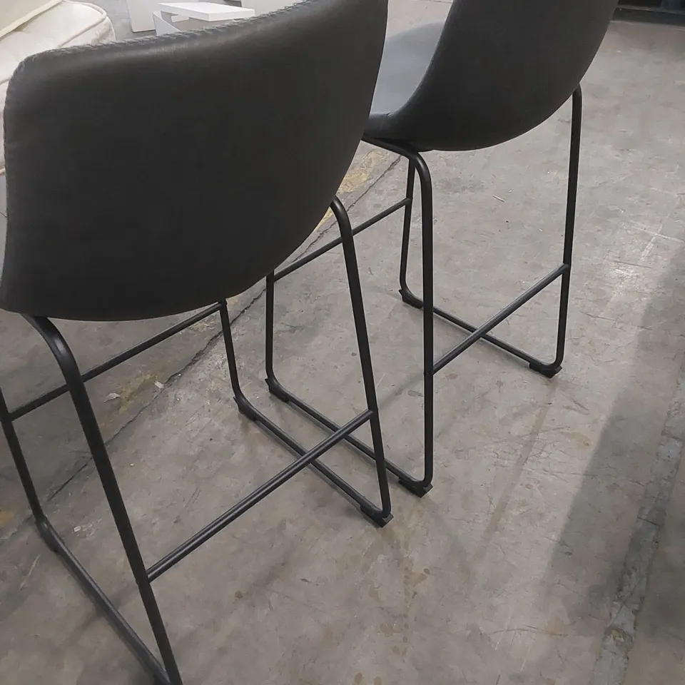 SET OF 2 GREY LEATHER BAR STOOLS 