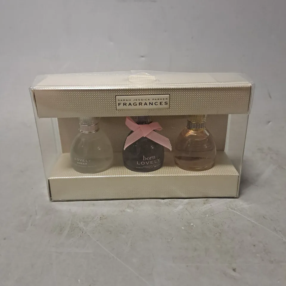 BOXED SARAH JESSICA PARKER EAU DE PARFUM TRIO 3X10ML