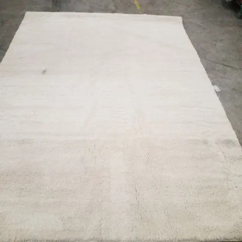 QUALITY DESIGNER AREA RUG - APPROXIMATELY 280X200CM