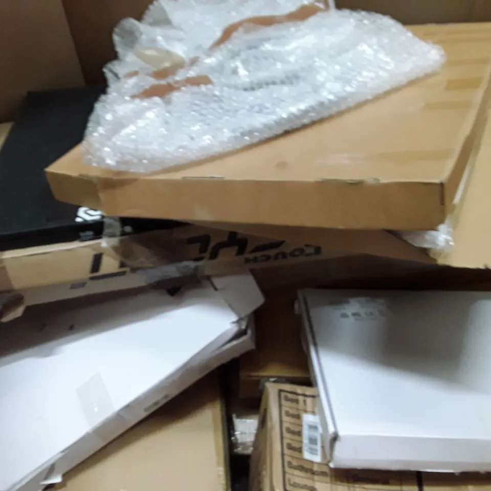 PALLET TO CONTAIN AN ASSORTMENT OF HOUSEHOLD ITEMS TO INCLUDE TV WALL MOUNT, BAGS, SHELVES AND WALL CLOCKS ECT 