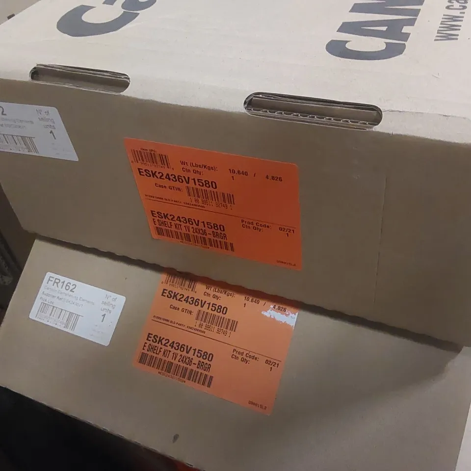 PALLET CONTAINING APPROXIMATELY 11x CAMSHELVING SHELF KITS 