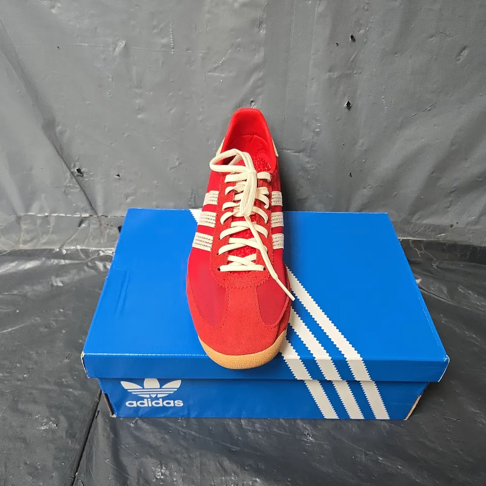 BOXED PAIR OF ADIDAS SL 72 OG WOMENS SHOES IN RED - UK 5