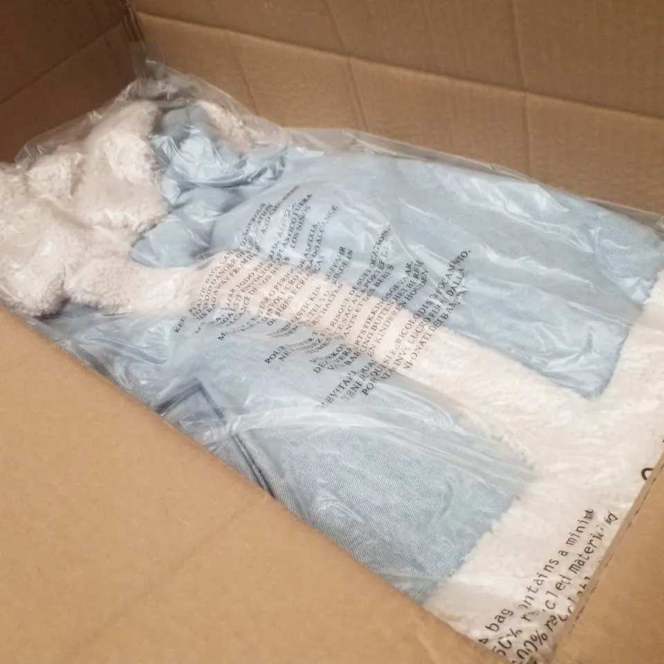 BOX CONTAINING APPROXIMATELY 6 BRAND NEW SIMPLY BE BLUE REGULAR SLEEVELESS DENIM GILETS - SIZE 20