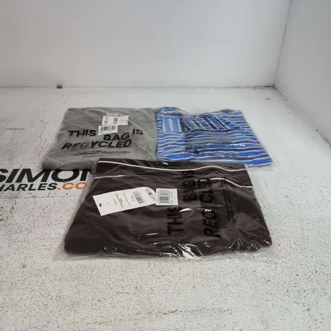BOX OF APPROXIMATELY 30 ASSORTED CLOTHING ITEMS TO INCLUDE ULTIMATE SOFT TRACK SHORTS, CROPPED GRAPHIC ACTIVE T SHIRT ETC