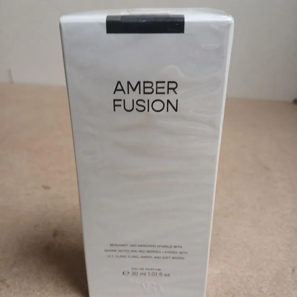 BOXED AND SEALED 30ML AMBER FUSION BERGAMOT & MANDARIN 30ML EAU DE PARFUM