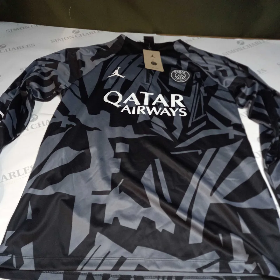 NIKE JORDAN PSG TRAINING JACKET IN BLACK/GREY - MEDIUM