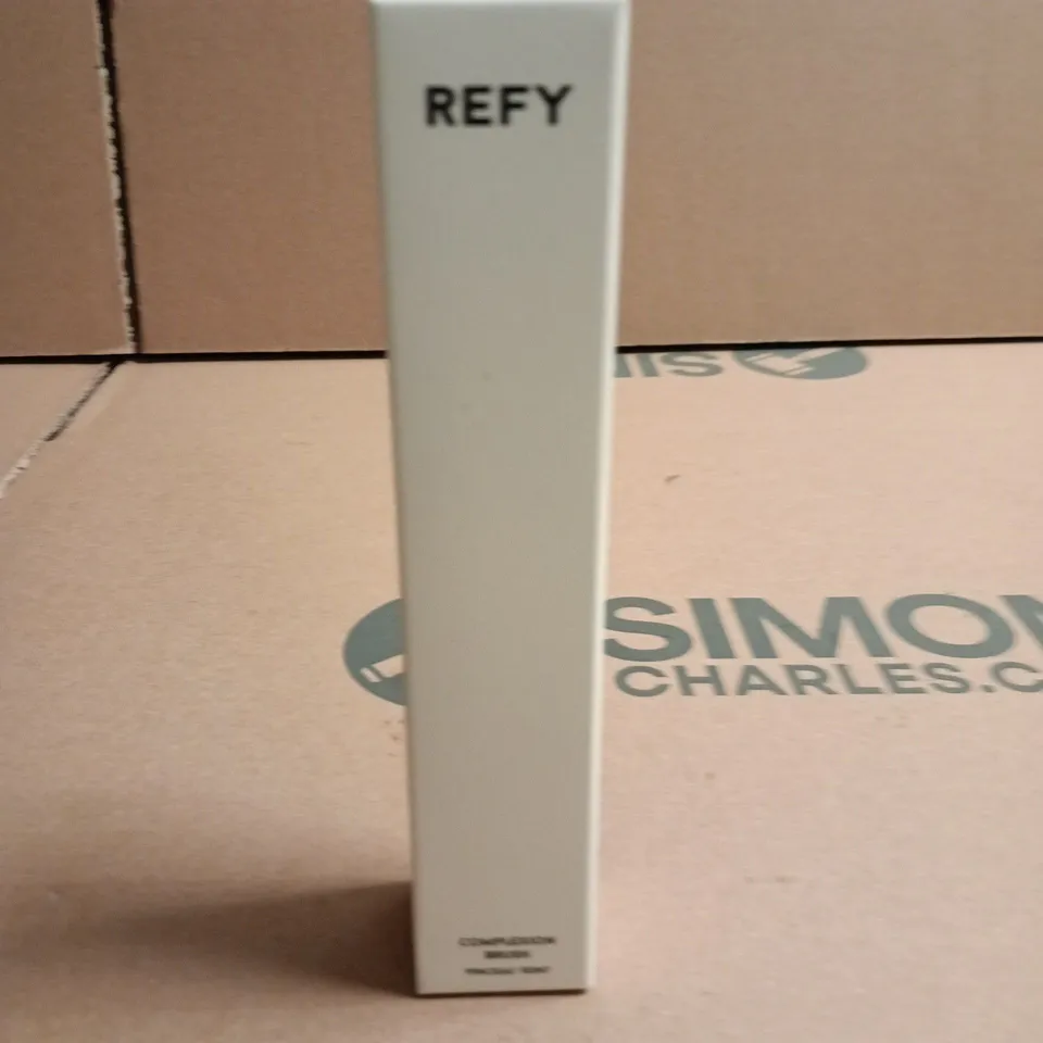 REFY BEAUTY COSMETIC COMPLEXION BRUSH