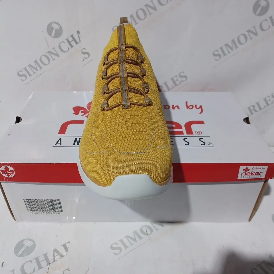 BOXED PAIR OF RIEKER ANTISTRESS TRAINERS IN YELLOW W. GLITTER EFFECT SIZE 7.5