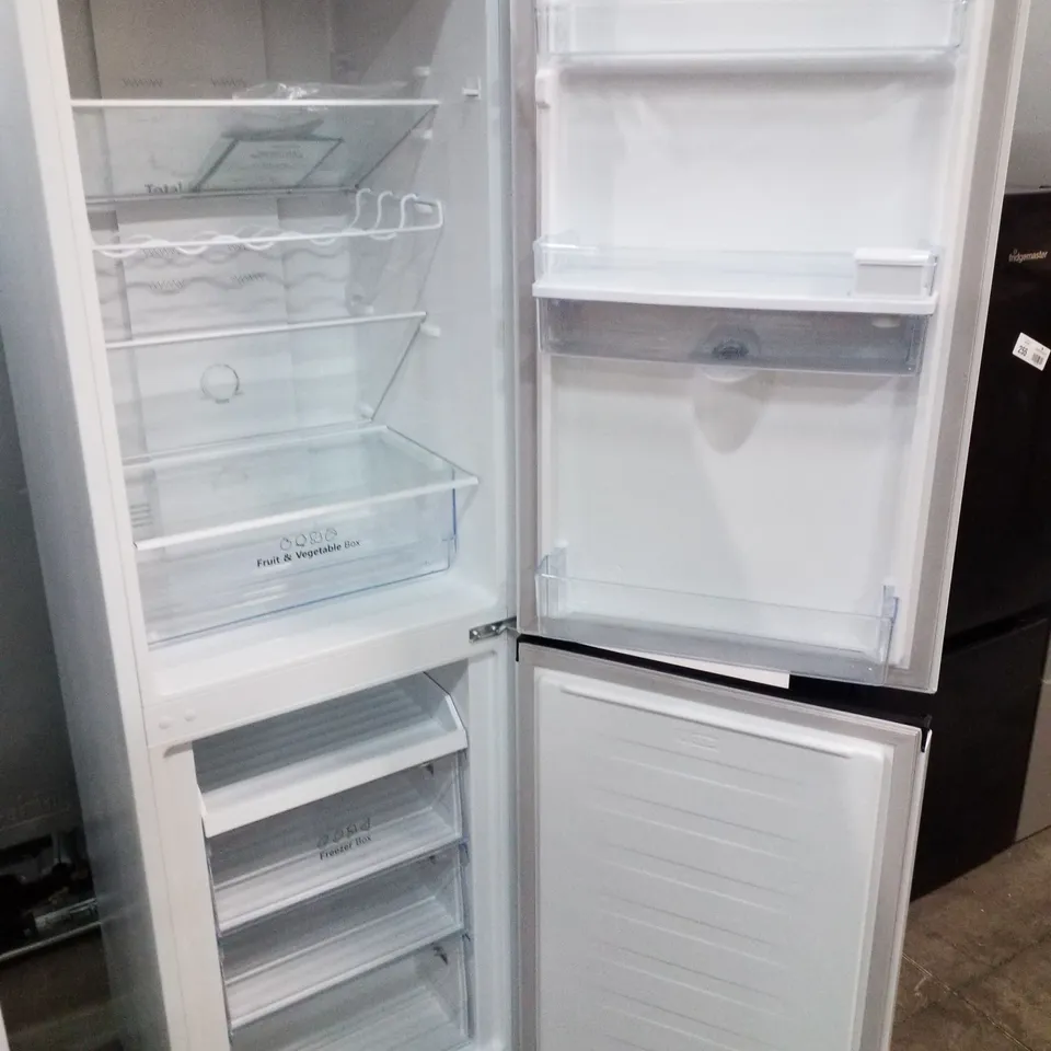 HISENSE FREESTANDING 5050 FRIDGE FREEZER WHITE - UNPROCESSED RAW RETURN