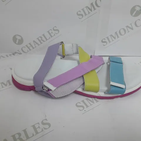 PAIR OF ADESSO OUTDOOR NICKIE VELCRO SANDALS IN LOLLIPOP SIZE 5