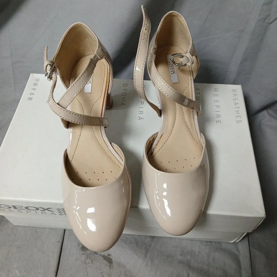 GEOX MARIE CLAIRE BEIGE PATENT SANDALS – UK 3 (EU 36)