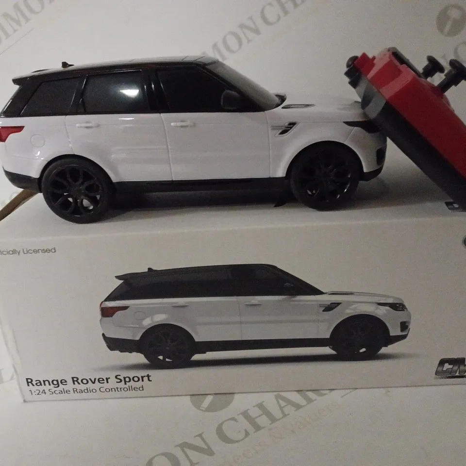 1:24 SCALE 2014 RANGE ROVER SPORT WHITE REMOTE CONTROL CAR  RRP £12.99