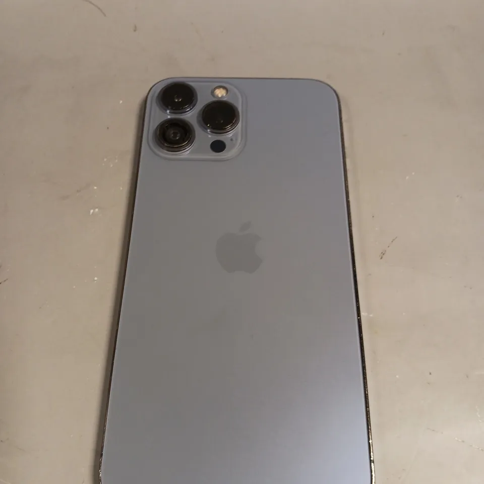 APPLE IPHONE - MODEL UNSPECIFIED 