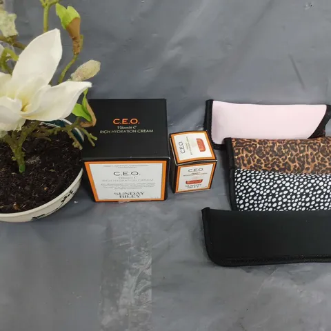 BOX OF APROX 15 ITEMS TO INCLUDE GLASSES C.E.O VITAMIN C - FAUX PLANTS - COLLECTION ONLY