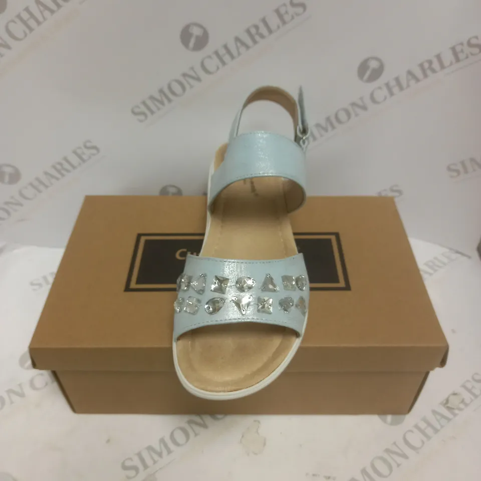 BOXED PAIR OF CUSHION WALK JEWELLED SANDALS IN SILVER - SIZE 7