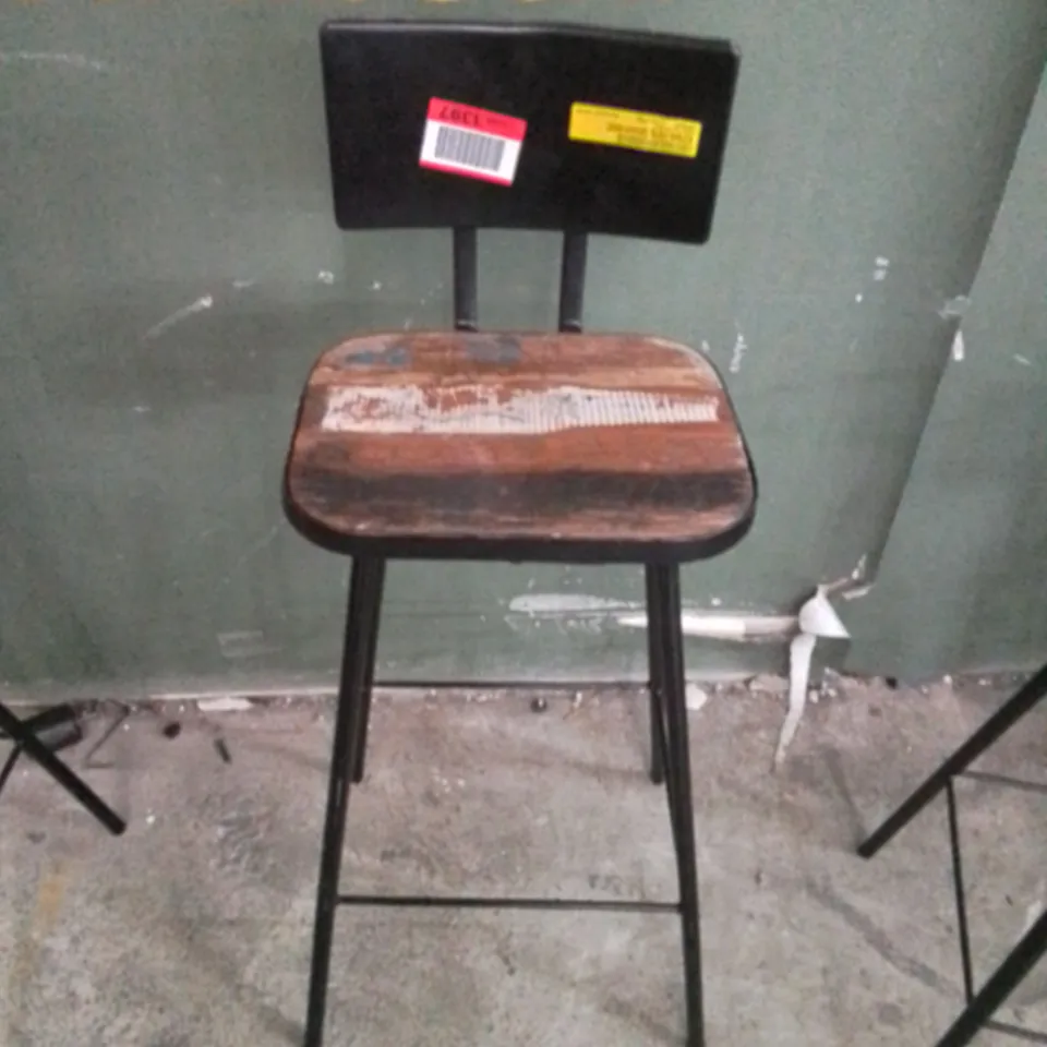 VARLEY 74CM BAR STOOL 