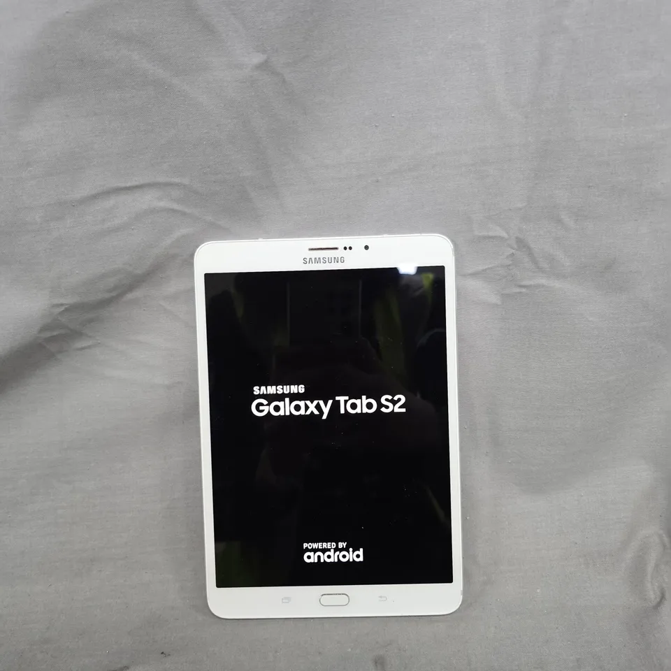 SAMSUNG GALAXY TAB S2 TABLET - WHITE, 32GB, UNLOCKED, 9.7IN
