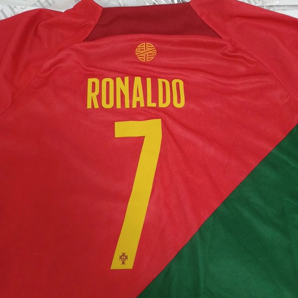 PORTUGAL NATIONAL KIT WITH RONALDO ON THE BACK SIZE 8.5