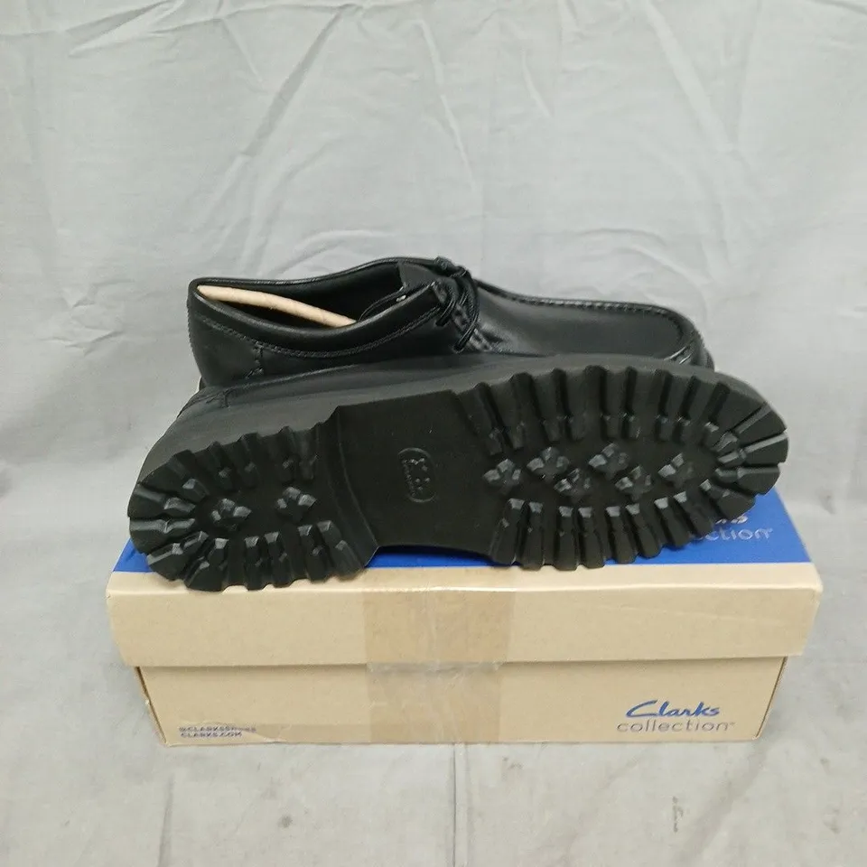 boxed pair of clarks Berwick Seam Black Leather Shoes – Men's UK 10