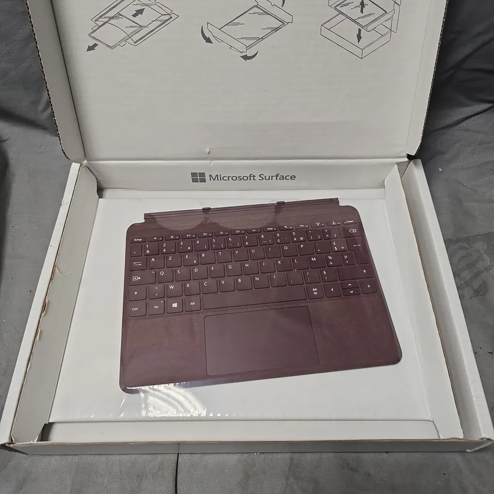 MICROSOFT SURFACE GO KEYBOARD BURGUNDY – FRENCH LAYOUT