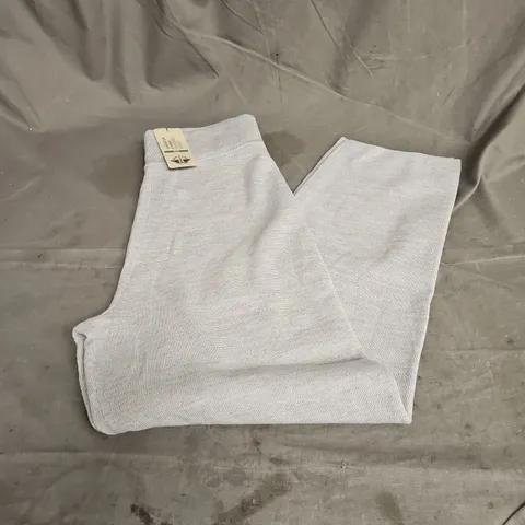 DOCKERS SWEATER CHINO TAPERED CROP TROUSERS IN LIGHT GREY HEATHER SIZE M