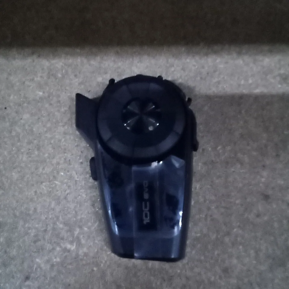 BOXED SENA 10C EVO MOTORCYCLE BLUETOOTH CAMERA AND MIC