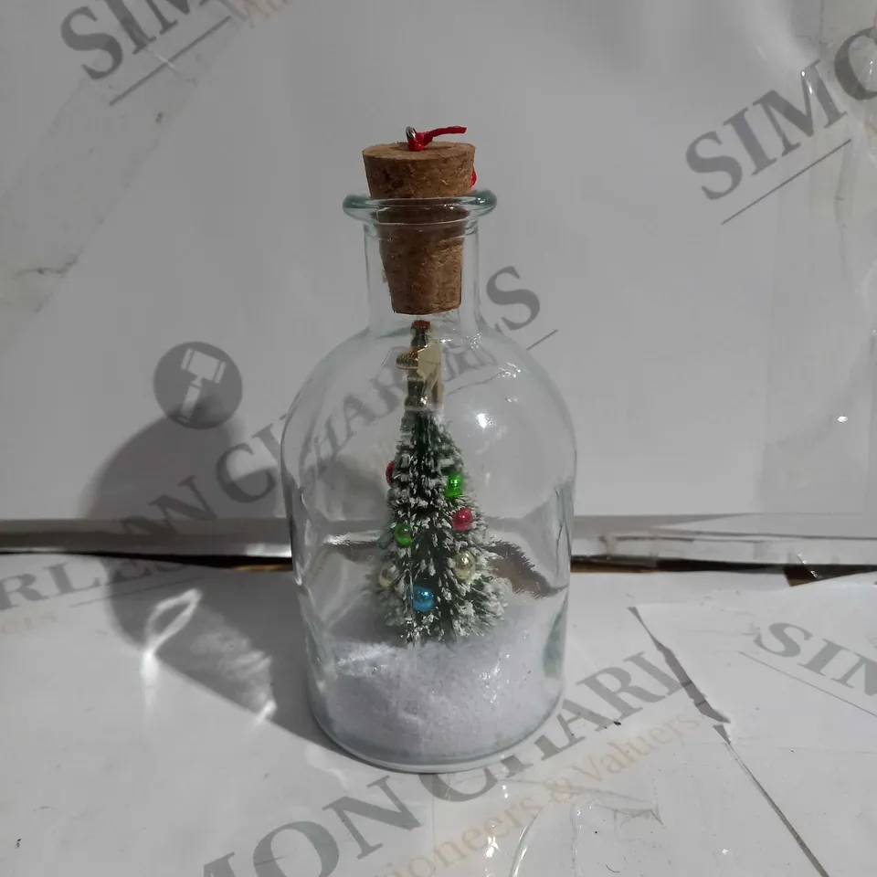 MR CHRISTMAS TREE DECORATION 