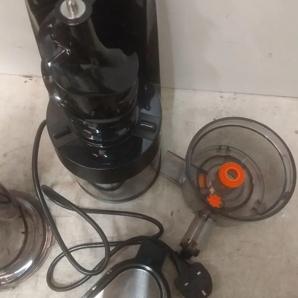 FRIDJA MASTICATING JUICER - BLACK (F1900)