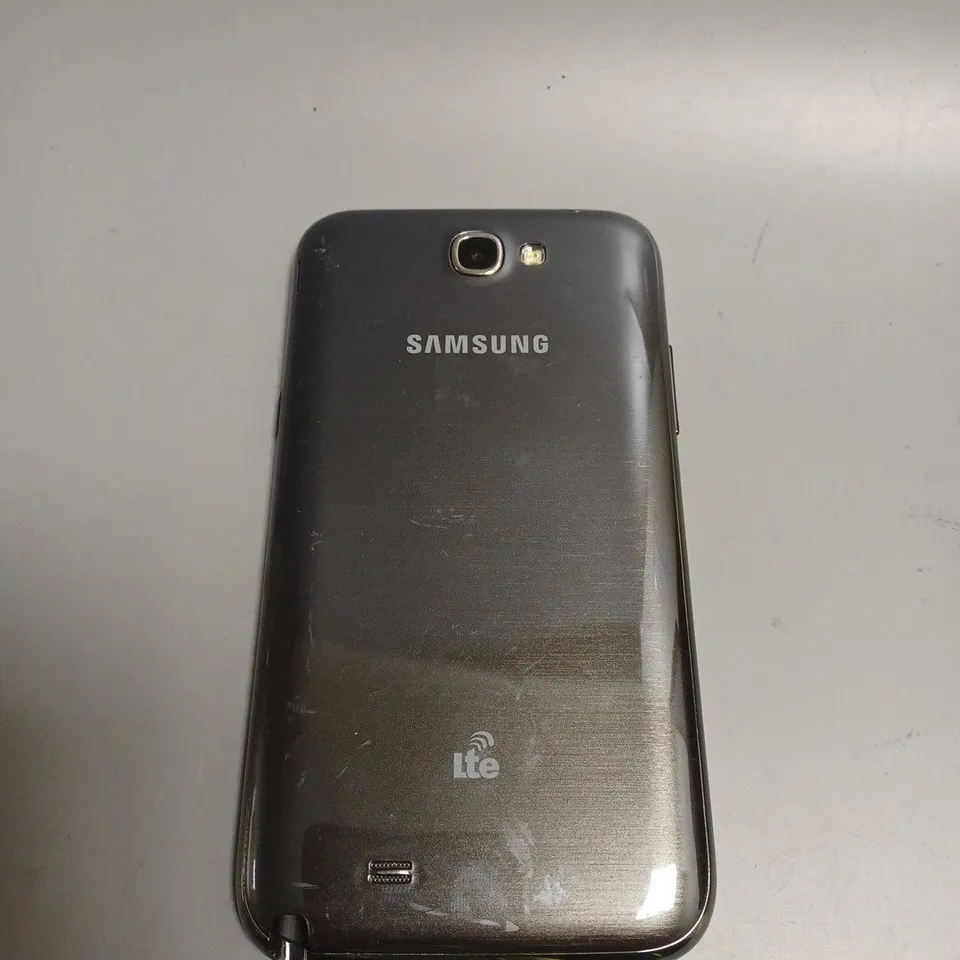 SAMSUNG GALAXY NOTE 2 SMARTPHONE 