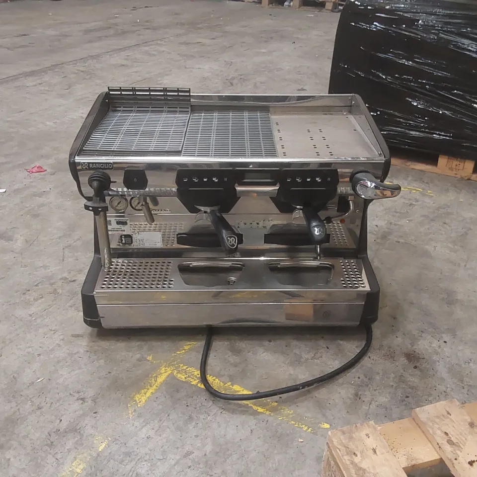 RANCILIO CLASSE 7 COMMERCIAL 2 GROUP COFFEE MACHINE
