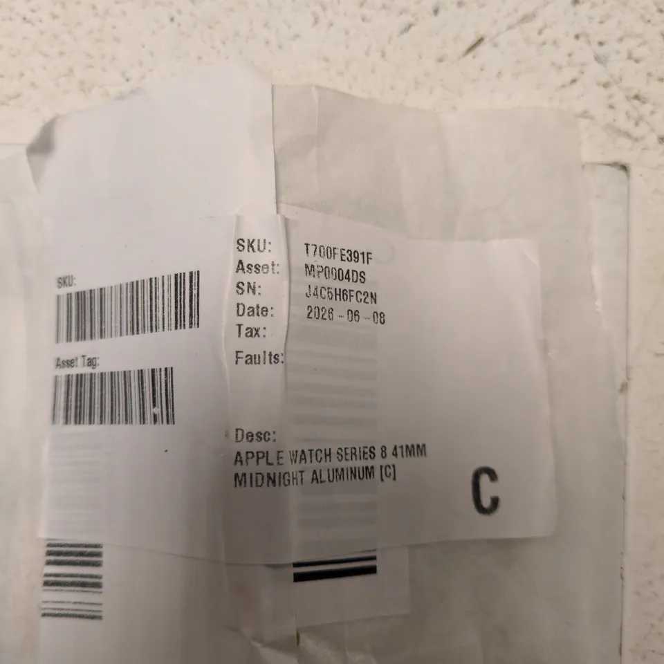 APPLE WATCH SERIES 8 41MM MIDNIGHT ALUMINUM – NO STRAP