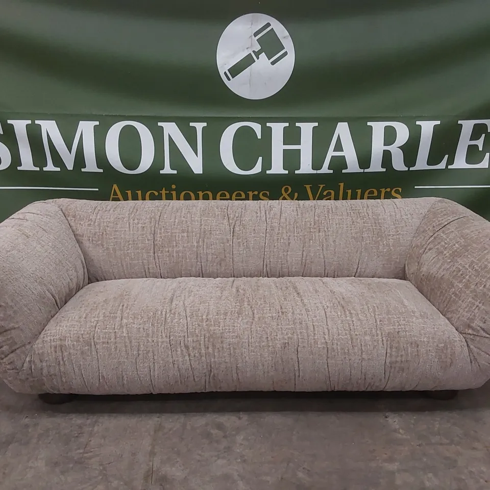 QUALITY DESIGNER ROCHE 4 SEATER OMBRA FABRIC SOFA - BEIGE 