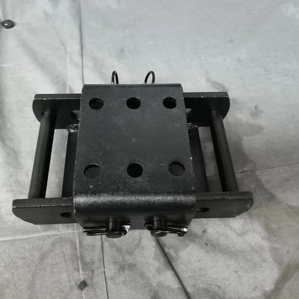 MAYPOLE HEIGHT ADJUSTABLE 2 PIN DROP PLATE MOUNTING BRACKET